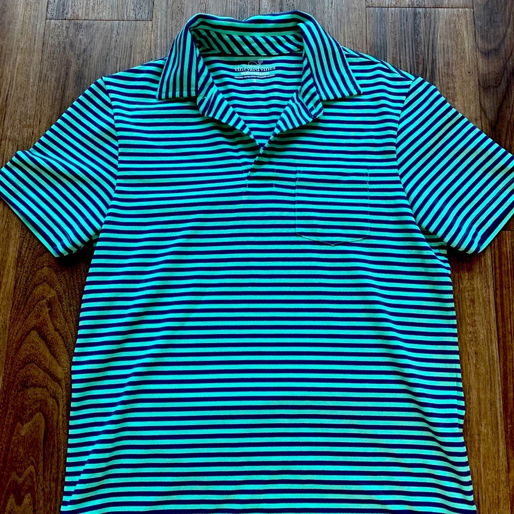 Men’s Small Vineyard Vines polo